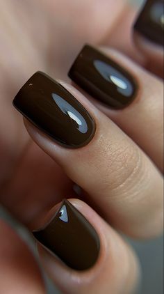 Chocolate Square Nails, Short Chocolate Nails, Dark Brown Square Nails, Short Brown Square Nails, Dark Brown Nails Short, Dark Brown Gel Nails, Dark Nails Square, Coffee Nails Color, Brown Black Nails