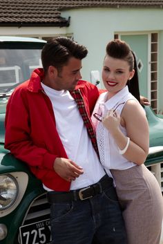 . Rockabilly Couple, Greaser Girl, Vintage Audrey Hepburn, Rockabilly Men, Rockabilly Lifestyle, Rockabilly Baby, Rockabilly Music, 50s Rockabilly