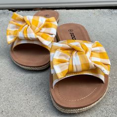 Yellow Gingham Fabric With Bow Detail On Top And Rope Accent At Sole Make This Precious Slip On Sandal A Must Have For Your Spring And Summer Wardrobe. Soda Brand Tts Extremely Comfortable For All Day Wear. Casual Sandals For Spring Picnic, Casual Open Toe Sandals For Picnic, Casual Spring Picnic Sandals, Comfortable Yellow Sandals For The Beach, Comfortable Yellow Beach Sandals, Casual Yellow Sandals For Beach, Casual Yellow Beach Sandals, Casual Yellow Sandals For Vacation, Yellow Slip-on Summer Sandals