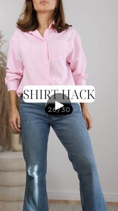 Scarf Blouse, Style Transformation, Shirt Hacks, Hacks Clothes, Fashion Hacks, Scarf Tying, Fashion Hacks Clothes, Fashion Mistakes, Clothing Hacks