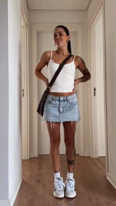 #basic #fashion Basic Chic Summer Outfits, Basic Summer Outfits Casual, Outfits Verano Aesthetic, Summer Basic Outfits, Not Basic Outfits, Basic Outfits Summer, Outfit Campus, Basic Fashion, Outfit Inspo Summer