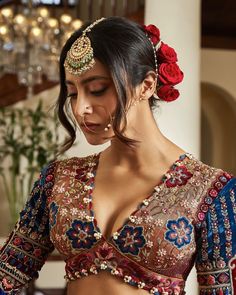 Wedding Lehenga Blouse Designs, Wedding Lehenga Blouse, Lehenga Blouse Design, Blouse Design Latest, Blouse Inspiration, Blouse Ideas, Wedding Lehenga Designs, Indian Bride Outfits, Lehenga Blouse Designs