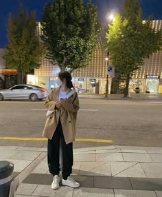 Korean Lifestyle, Korean Japanese, Clothes Korean Style, Lifestyle Aesthetic, Japanese Aesthetic, Causual Outfits, Beige Aesthetic