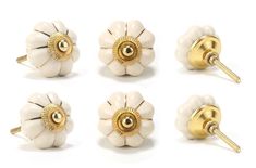 Off White Ceramic Flower Knobs - Perilla Home White Dresser Knobs, Porcelain Drawer Pulls, Antique Porcelain Door Knobs, Nena Flower Knobs, Ceramic Knobs Dresser, Vintage Kitchen Cabinets, Cupboard Door Knobs, Dresser Furniture, Ceramic Knobs