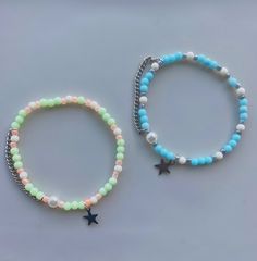 Anime Inspired Bracelet, Friendship Bracelets Aesthetic, Anime Gift Ideas, Gift Ideas Aesthetic, Nana Bracelet, Bracelets Aesthetic, Pink Jewelry Set, Matching Anime, Anime Friendship