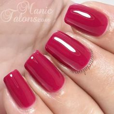 Reddish Pink Nails, Neutral Polish, Gold Accent Nail, Pink Nail Colors, Madam Glam, Soak Off Gel Nails, Liquid Nails, Raspberry Color, Gel Art