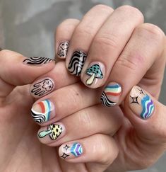 Short Rave Nails, Minimal Nail Art For Men, Men Nails Art, Psychadelic Nails, Grunge Nail Inspo, Mens Nail Art, Easy Toe Nail Art