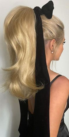 Wedding Hair Styles Ponytail, Wig Into Ponytail, Paris Hilton Ponytail, Curled Ponytail With Bangs, Long Thick Ponytail, Ponytail With A Bow, Thick Ponytail Hairstyles, Ponytail With Bow Hairstyle, Long Bow Hairstyle