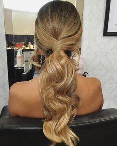 Long Low Formal Ponytail Formal Ponytail, Up Ponytail, Messy Ponytail Hairstyles, Long Ponytail Hairstyles, Tail Hairstyle, Formal Hairstyles For Long Hair, Elegant Ponytail, Wavy Ponytail, Ball Hairstyles