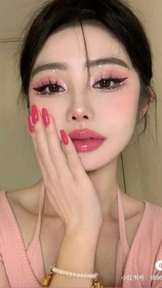 Cute Elegant Makeup Looks, Pink Rose Makeup Looks, Douyin Quince Makeup, White Pink Makeup Looks, Fun Y2k Makeup, Jewels Under Eyes, Ringtone Make Up, Korean Prom Makeup Look, Heart Under Eye Makeup