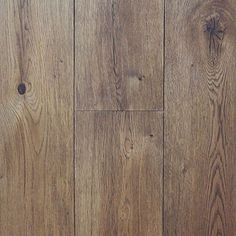 an image of wood flooring that looks like it has been cleaned and is brown