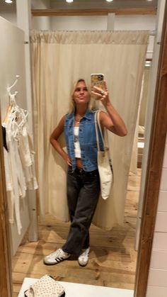 Surfer Concert Outfit, Shirt Under Shirt Outfit, Outfits For Tattooed Women, Utah Outfits Aesthetic, Cute Trending Outfits, Outfits With Denim Vest, Utah Fall Outfits, Utah Fits Aesthetic, Utah Summer Outfit