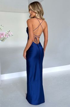 Marilyn Maxi Dress - Sage – BABYBOO Homecoming Dresses Corset, Midi Dress Wedding Guest, Dresses Flowy, Vestidos Color Rosa, Minimal Gold, Marine Uniform, Maxi Dress Sale, Sparkle Dress, Maxi Dress Navy