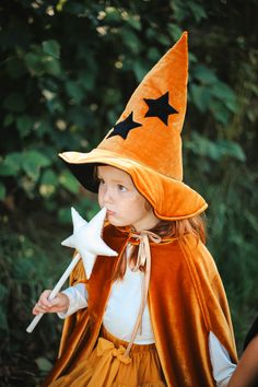 Magic Hat gold Magic Wizard Hat for Boy, Witch Hat for Girl, Halloween Costume for School Party, Carnival Costume for Kids, Creative Toys - Etsy Toddler Witch Costume Diy, Halloween Costume For School, Costume For School, Circus Themed Costumes, Elven Queen, Gold Magic, Wizard Costume, Wizard Hat, Girl Halloween Costume