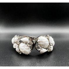 This Vintage Juliana Clamper Bracelet Is A Beautiful Addition To Any Jewelry Collection. The Bracelet Features A Unique Clamper Design, With Stunning White Milk Glass Rhinestones That Sparkle In The Light. Juliana Jewelry Vintage, E Jewelry, White Milk Glass, Jewelry Vintage, Milk Glass, Womens Jewelry Bracelets, The Light, Jewelry Collection, Vintage Jewelry