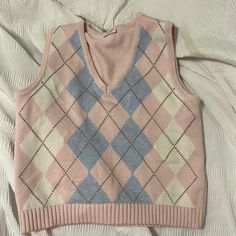 Never Worn Price Is Negotiable No Stains Or Flaws Preppy Pink Tops For Fall, Brandy Sweater, Dream List, Brandy Melville Sweaters, Reference Poses, Drawing Reference Poses, Sweater Vest, Drawing Reference, Brandy Melville