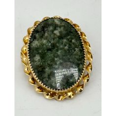 Vintage green agate stone brooch pin pendant. Has pendant loop for hanging, gold bezel set with center green agate stone. Vintage pin. JH44H. Pin Pendant, Green Agate, Vintage Pins, Agate Stone, Women Accessories Jewelry, Vintage Brooches, Halloween Shopping, Brooch Pin, Brooches