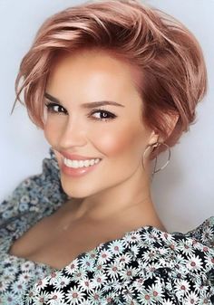 Asymetrical Haircut Edgy Undercut, Bob Haircolor Ideas, Pixie Cut Hair Color, Hair Color Caramel, Hair Color Shades, Edgy Short Hair, Blonde Hair Looks, Pixie Haircuts