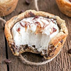 a chocolate chip cookie pie with ice cream inside