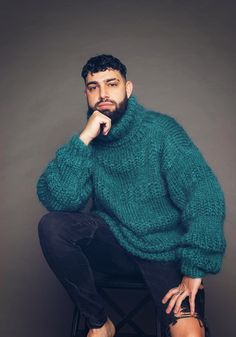 Bellyveknit present you a special green mohair sweater, all new winter style, casual mohair jumper for men, luxurious knitted gift for boyfriend 100% hand knit 100% luxury edition  100% fuzzy mohair Some clothes have soul ❤️ If you want to feel special, unique, comfortable, warm and cosy - you are at the right place!  We are very glad to present you this luxury wool sweater. It's fit elegant, stylish and you will love in it at the first sight!  We made this item to feel beautiful with any elegant and casual look.   This luxury sweater is made by absolutely luxury yarn 3 strands of luxury mohair yarn - natural feeling with every touch. The yarn is the best quality - soft and warm. The sweater is soft, fuzzy and lux.  You can choose a size from our listing and your perfect colour from the la Fuzzy Mohair Sweater, Jumper Men, Pull Mohair, Mohair Jumpers, Mens Pullover, Mohair Knit, Pullover Sweater Men, Mohair Yarn, Knit Men