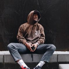 Streetwear Fashion Men, Fire Fits, Football Boys, Instagram Dogs, Streetwear Fashion, Nfl, Normcore