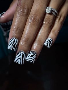 2025 Nails, Ombre Acrylic Nails, Cinnamon Brown, Cute Acrylic Nail Designs, Glow Nails, Dope Nail Designs, Short Square Acrylic Nails