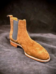 Leather Chelsea Boots for Men Chelsea Boots For Men, Alligator Shoes, Crocodile Shoes, Crocodile Bags, Boots For Men, Leather Skin, Number 7