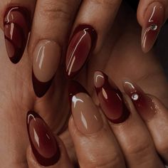 Fall Aesthetic Acrylic Nails, Nails For Servers, Call Nails Almond, Winter Manicure Short Nails, Cute Simple Fall Nails Short Almond, Almond Shaped Nail Inspiration, Simple Fall Nail Designs Almond Shape, Blurry Nails, Tortishell Nails Design Almond