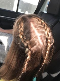 Hair Tips And Tricks, Volleyball Hair, Hair Color Streaks, Peinados Fáciles Para Cabello Corto, Hair Stylies, Hair Up Styles, Penteado Cabelo Curto, An Aesthetic, Hairdo For Long Hair