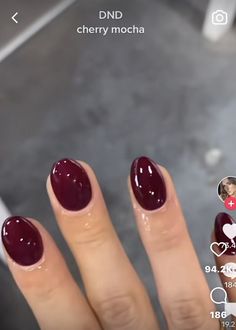 Gel Nails Ideas Short Plain Color, Cherry Mocha Nails Opi, Cranberry Dip Nails, Mocha Red Nails, Winter Colored Nails, Short Almond Dip Nails Fall, Fall Formal Nails, Mocha Cherry Nails, Fall Nails 2023 Designs