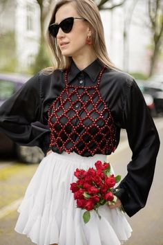 #croptopoutfits #crop #croptophack #pearl #beading #beadedjewelryofinstagram #beads #beadedtop #fashionista #fashionhack #outfitstyle #outfittrends #outfitidea #outfits #chic #blackandwhite #blackoutfitideas #eveningdress #eveningbag #partywear #summerstyle #summerdress #aesthetic ##aestheticstyle #styleoftheday #styleinfluencer #corset #corsetstyling Chainmail Clothing