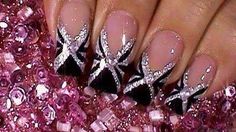 Silver & black nail art design Unghie Sfumate, White Nail, Nail Designs Glitter, New Year's Nails, Black Tie Event, Bling Nails