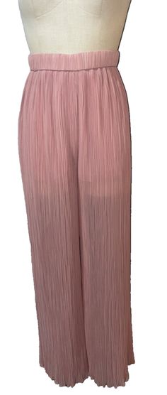 ZARA Women's Micro Pleated Wide Leg Chiffon Pull-On Pants size M NWOT Mauve Pink Approx.measurements: 12.5” waist unstretched  25”hips 14”rise 31” inseam  Coquette, fairy, ballet core, feminine Coquette Fairy, Ballet Core, Mauve Pink, Pull On Pants, Zara Women, Wide Leg, Chiffon, Ballet, Zara