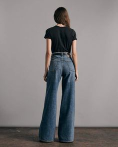 Blue Jeans Outfit Women, Wide Leg Dark Jeans, Scorpio 2023, Tailored Jeans, Wide Leg Jeans Outfit, Blue Jean Outfits, Indigo Jeans, Soft Tailoring, Wide Jeans