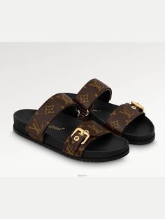 Gender: Women   Brand: LOUIS VUITTON   Product Name: Bom Dia Monogram Flat Comfort Mule Slippers Brown   Bags Alora Code: 84410897   Color: brown   Composition: Canvas   Origin: France   Features:  Flat Heels Rubber Sole    Designer Style ID 1AAW8H Louis Vuitton Shoes Women, Room Slippers, Louis Vuitton Sandals, Mom Shoes, Louis Vuitton Official Website, Buckle Shoes, Louis Vuitton Official, Monogram Bag, Comfortable Flats