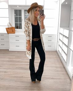 Fall Outfits With Bell Bottom Jeans, Inspirational Outfits For Women, What Shirt To Wear With Bell Bottom Jeans, Black Boot Cut Jeans Outfit Winter, Bell Bottom Jeans Outfit Winter Casual, Bell Bottom Jeans Shoes, Flare Jeans Outfit Dressy, How To Wear Bell Bottom Jeans Outfits, Black Bell Bottoms Outfit Winter