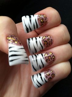 Zebra cheetah nails Flare Acrylic Nails, Inspiring Nails, Zebra Nail Designs, Zebra Nails, Cheetah Nails, Young Nails