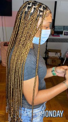 Golden Knotless Braids, 27 Knotless Braids Color, Notlessbox Braids With Color, 27 Color Knotless Braids, Gold Knotless Braids, Color 27 Knotless Braids, Honey Blonde Knotless Braids, Honey Blonde Braids, Gold Braids