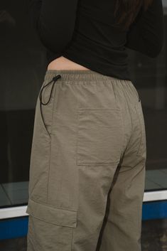 With the VERSA pants pattern, you can get two different styles out of one pattern – a sporty cargo pant look and an everyday wear look.The sporty version of VERSA pants features an adjustable elastic in the waist for a trendy detail, as well as pockets in the front, back, and on both sides of the leg. For a more classic look of VERSA pants we’ve removed the visible elastic cord and the side pockets. Sizes: XXS-XXL Sewing Ability: Beginner Fabric recommendations: Bottomwweight woven fabrics such Grainline Studio, Tilly And The Buttons, Pants Sewing Pattern, Seam Ripper, Patterned Sheets, Cargo Pant, Clueless, Pants Pattern, Lining Fabric