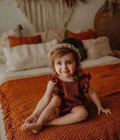 This simple, whimsical flower crown is made from preserved baby's breath and preserved/faux blooms. A thin layer of baby's breath twirls around a bark-covered vine crown with gold pip berries, mini daisies, and natural dainty florals. Two small loops in back tie with your choice of 5/8-inch ivory satin ribbon. Comes in 3 sizes: -Newborn: nb-6 months -Baby: 6 months-2 years. Darling baby photo prop! -Child: 2 years-12 years. So pretty on little flower girls and great for photo sessions. -Adult: 1 Vine Crown, Mini Daisies, Daisy Flower Crown, Bridal Hair Wreath, Baby Flower Crown, Whimsical Flower, Flower Girl Crown, Girls Crown, Hair Wreath