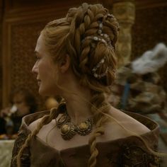 Cersei Lannister Hair, Historical Hairstyles, Got Costumes, The Iron Throne, Medieval Hairstyles