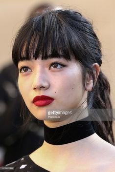 Leila Yavari, Paris Fashion Week 2016, Chanel Show, Brown Eyes Black Hair, 일본 패션, Fashion Week 2016