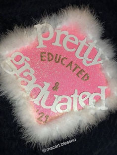 graduation cap idea: girly pink Grad Cap Ideas Cute, 8th Grade Grad Cap Ideas, Cute Grad Cap Ideas High Schools, Cap Decoration Graduation High School Senior Year Decorating Ideas, Graduation Cap Designs 8th Grade, Pink Graduation Outfit, Senior Cap Ideas High Schools, Pink Graduation Cap Designs, Pink Grad Cap Ideas