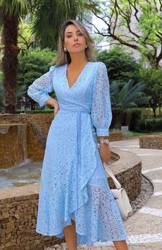 #modafeminina #modacrista #rrmodacrista #brasil #pinterest #vestidoencantador Gaun Koktail, Stylish Party Dresses, Frock Design, Stylish Dress Designs, Lace Fashion, Western Dresses, Classy Dress, Simple Dresses, Stylish Dresses