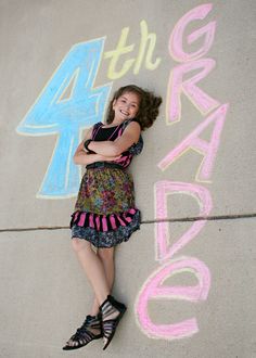 First Day Of School Picture. This is super cute. Maybe I'll let the kids write their names on the playground in chalk. School Pto, Photography Hacks, Baby Keepsakes