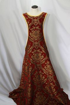 Hey, I found this really awesome Etsy listing at https://www.etsy.com/listing/176576026/ladies-surcoat-overdress Medieval Kirtle, Sideless Surcoat, Court Gown, Sca Garb, Medieval Gown, Gold Tapestry, Costumes Dresses