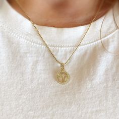 This stylish 18k Gold Filled Mini Aries Zodiac Pendant features a trendy Ram sign with a dainty, high-quality shine. Crafted with genuine CZ accents, this piece is the perfect way to express your unique style. March 21 - April 19 18k Gold-Filled Mini Aries Zodiac Pendant. The chain is sold separately. Metal: 18k Gold filled 1.7 cm long x 1.2 cm wide Hypoallergenic Waterproof Handcrafted in Brazil Aries Necklace, Zodiac Pendant, Aries Zodiac, April 19, March 21, Star Necklace, Real Gold, Diamond Pendant, Link Bracelets