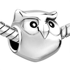 (P22) Pugster Harry Potter Owl Bracelet Charm. Fits Pandora And European Charm Bracelets Owl Animal, Cute Harry Potter, Sterling Silver Owl, Owl Pet, Pandora Beads, Silver Owl, Pandora Bracelet Charms, Beaded Animals, Cute Owl