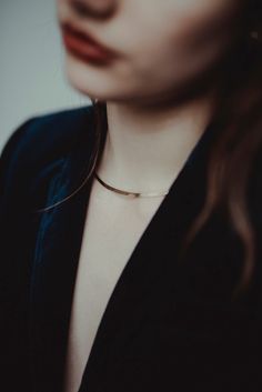 "This item is made to order and will ship after 7-10 business days. That time does not include holidays, weekends or shipping time! This item is hand-crafted and made to order by Hannah Naomi in our Portland, OR studio. This beautiful necklace is simple and elegant. I've formed a single piece of metal into a curved shape that sits at the collar bone. The metal is flattened in the front making the widest part of the necklace approximately 2mm. This necklace is approximately 5\" in diameter. This Elegant Metal Herringbone Choker Necklace, Silver Minimalist Herringbone Necklace, Modern Herringbone Necklace With Delicate Chain, Minimalist Everyday Choker With Delicate Chain, Everyday Clavicle Chain Choker, Gold Minimalist Herringbone Choker Necklace, Gold Minimalist Herringbone Choker, Modern Clavicle Chain Necklace Choker, Modern Clavicle Chain Choker Necklace