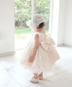 Champagne tulle lace baby dress champagne flower girl dress Material: tulle, lace applique Delivery times:Processing time: 15-20 working daysShipping time: 7-10 working days If you need rush order service, please click on: Rush My Order Cream Tulle Dresses With Floral Applique, Cream Tulle Dress With Floral Applique, Princess Style Lace Tutu Dress With Floral Applique, Princess Lace Tutu Dress With Floral Applique, Cream Lace Princess Dress For Wedding, Elegant Beige Princess Dress For Party, Cream Princess Dress With Lace Trim For Party, Elegant Princess Dress With Floral Applique In Lace, Elegant Lace Princess Dress With Floral Applique